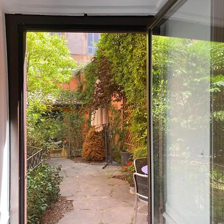 Rione Monti Studio Apt With Private Garden Rome Buitenkant foto