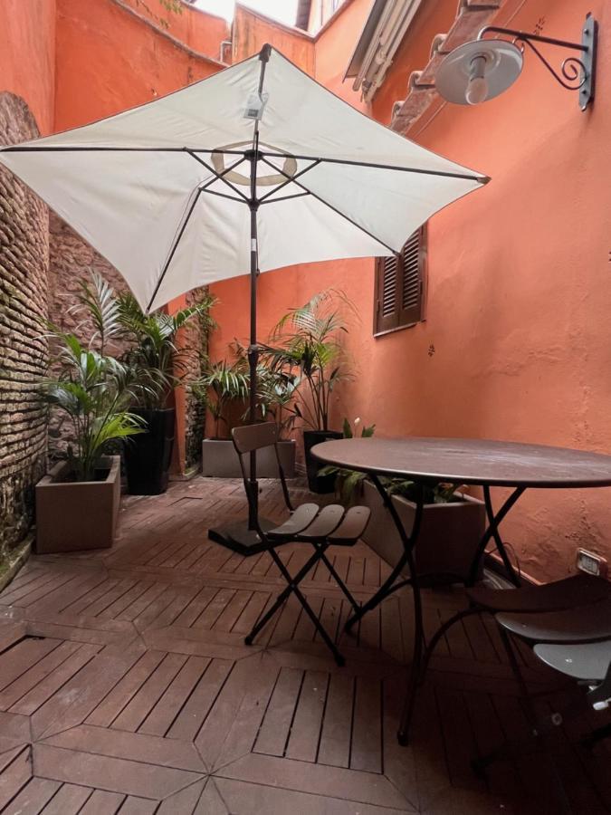 Apartment Rione Monti With Private Garden Rome